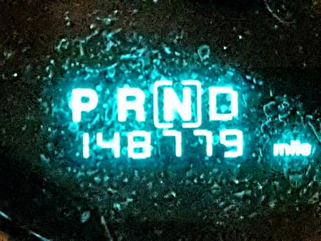 1J8HG48K46C330560 - 2006 JEEP COMMANDER RED photo 8