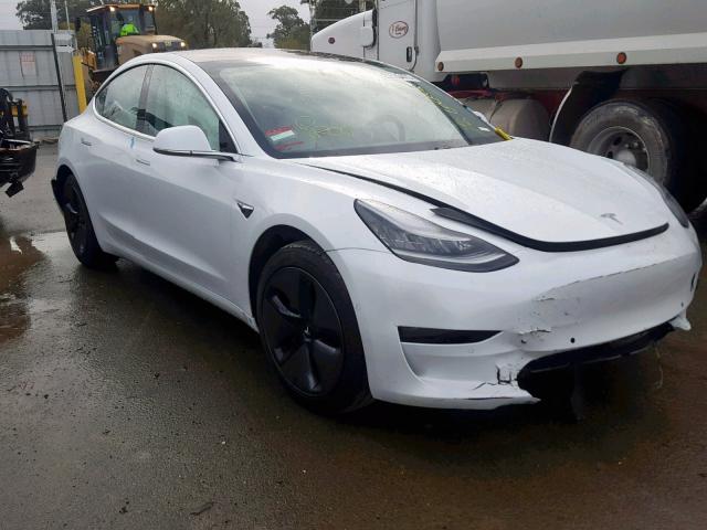 5YJ3E1EB9JF086278 - 2018 TESLA MODEL 3 WHITE photo 1