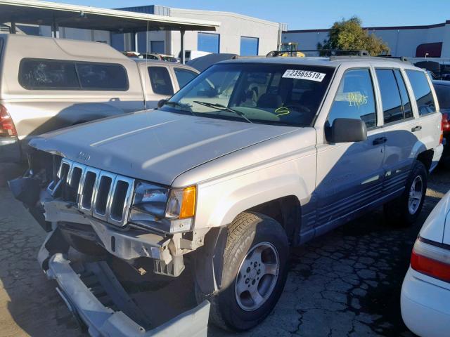 1J4GZ58S8WC116457 - 1998 JEEP GRAND CHER GRAY photo 2