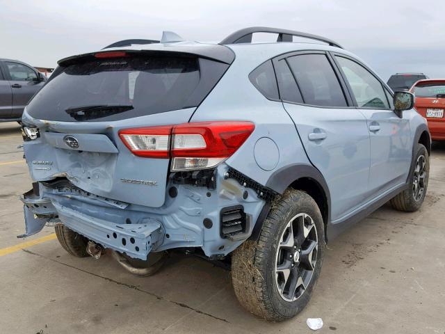 JF2GTABC8JH313000 - 2018 SUBARU CROSSTREK SILVER photo 4