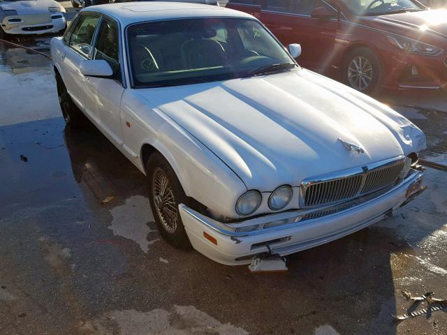 SAJHX1740TC759667 - 1996 JAGUAR XJ6 WHITE photo 1