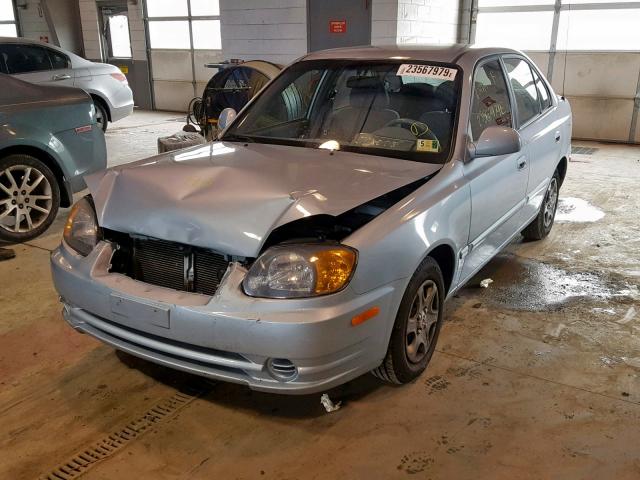 KMHCG45C95U627844 - 2005 HYUNDAI ACCENT GL SILVER photo 2