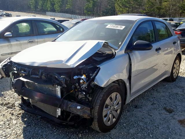 3KPA25AB4JE088958 - 2018 KIA RIO LX SILVER photo 2