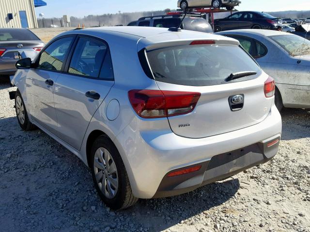 3KPA25AB4JE088958 - 2018 KIA RIO LX SILVER photo 3