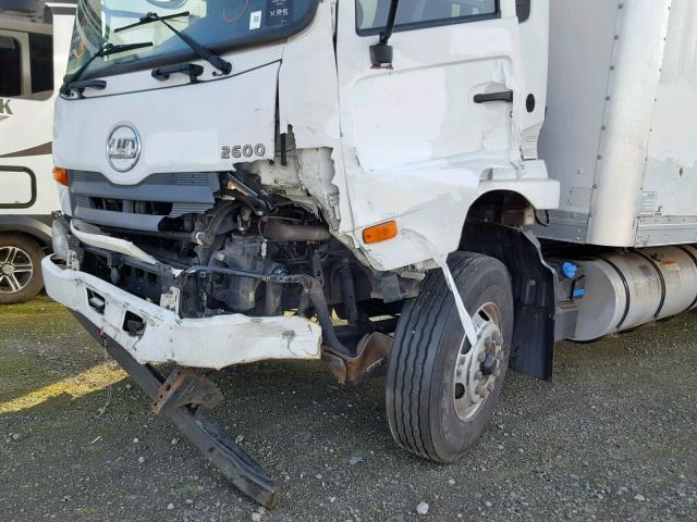 1NAA410H6CAN15008 - 2012 NISSAN DIESEL UD2600 WHITE photo 9