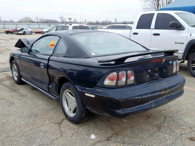 1FALP4049TF202975 - 1996 FORD MUSTANG BLACK photo 3