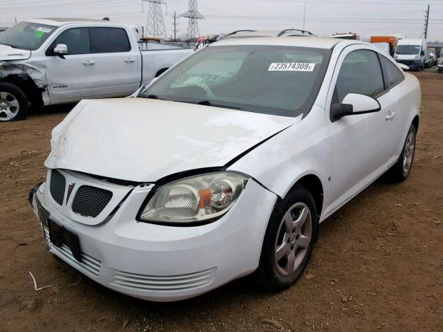 1G2AS18H497253667 - 2009 PONTIAC G5 WHITE photo 2