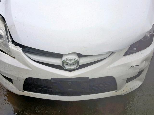 JM1CR293690344246 - 2009 MAZDA 5 WHITE photo 7