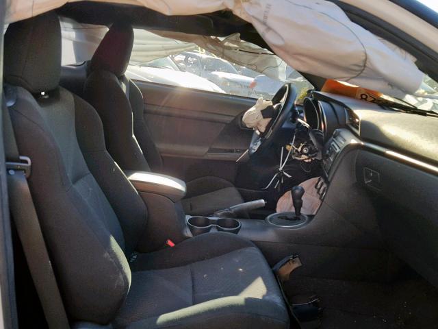 JTKJF5C75C3026727 - 2012 TOYOTA SCION TC 白色 照片 5