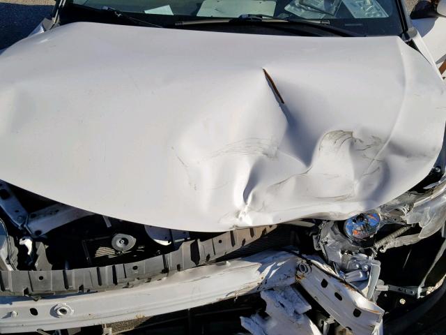 JTKJF5C75C3026727 - 2012 TOYOTA SCION TC 白色 照片 7