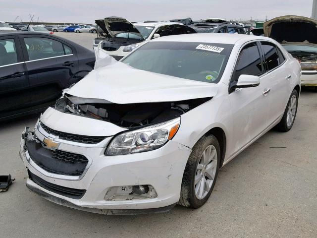 1G11F5SL6FF300051 - 2015 CHEVROLET MALIBU LTZ WHITE photo 2