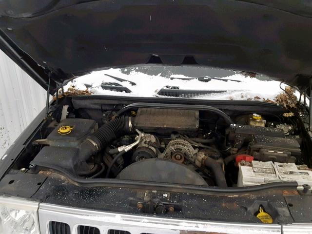 1J8HG48K96C123498 - 2006 JEEP COMMANDER BLACK photo 7