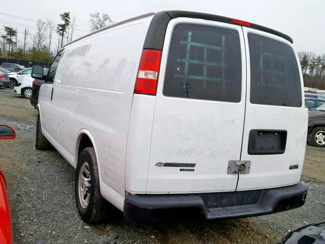 1GCSGAFX6E1189477 - 2014 CHEVROLET EXPRESS G1 WHITE photo 3