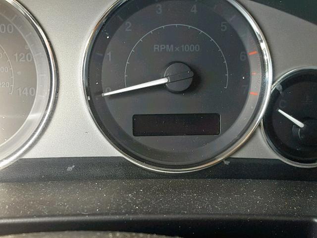 1J4RG5GT3AC113533 - 2010 JEEP COMMANDER WHITE photo 8