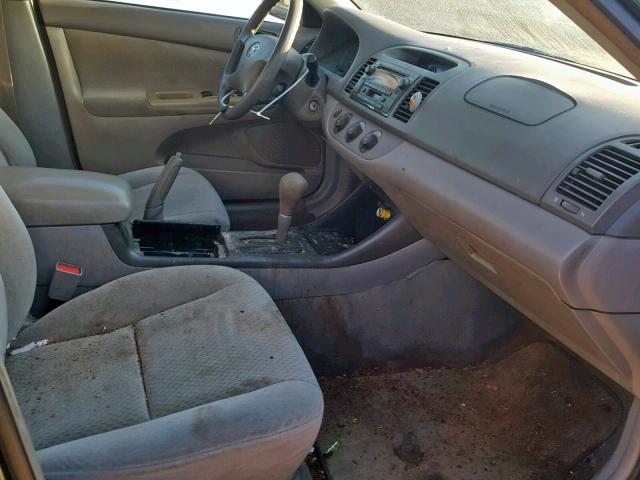 4T1BE32KX2U554261 - 2002 TOYOTA CAMRY LE Mavi foto 5