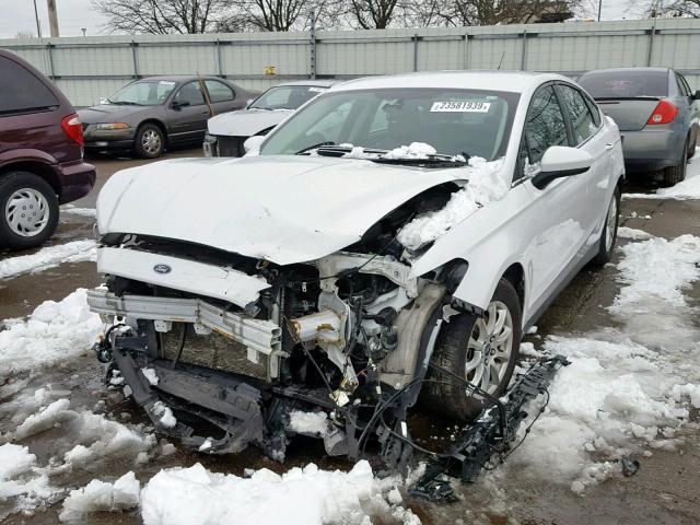 1FA6P0G72G5132253 - 2016 FORD FUSION S WHITE photo 2