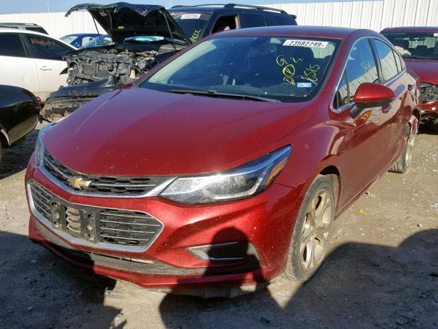 1G1BF5SM0H7183917 - 2017 CHEVROLET CRUZE PREM MAROON photo 2