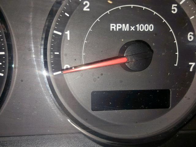 1J8HG48N26C230645 - 2006 JEEP COMMANDER SILVER photo 8