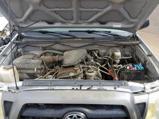 5TENX22N16Z219032 - 2006 TOYOTA TACOMA SILVER photo 7