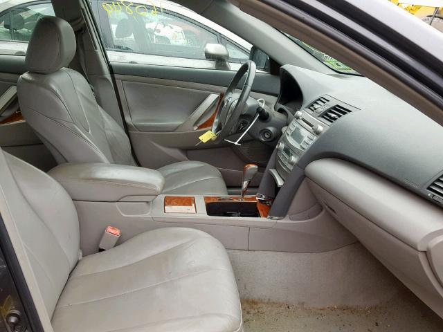 4T1BE46K68U229549 - 2008 TOYOTA CAMRY CE 灰色 照片 5