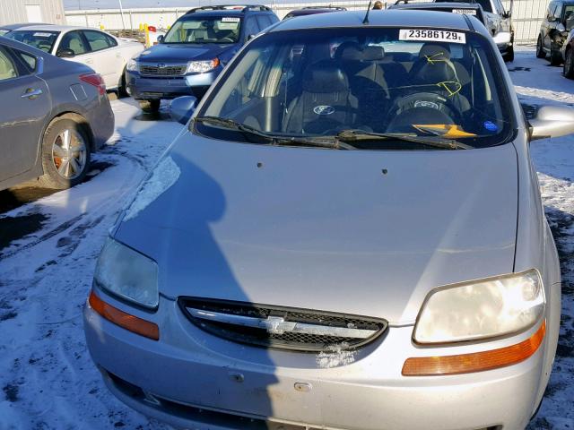 KL1TD56696B640285 - 2006 CHEVROLET AVEO BASE Gümüş foto 9