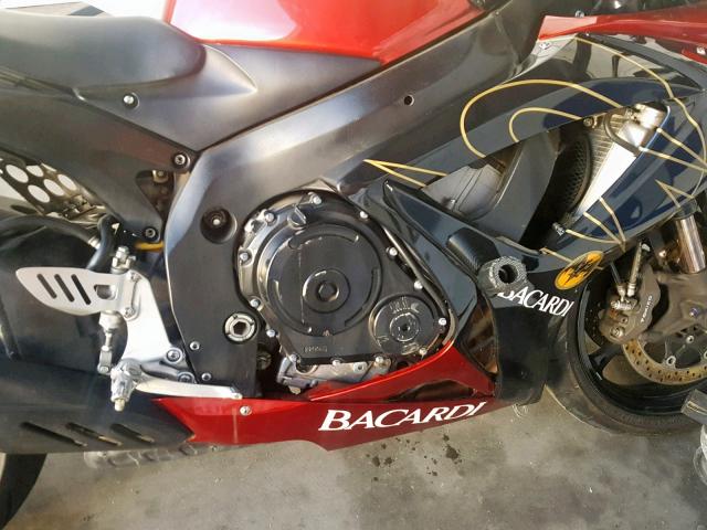 JS1GR7KAX62104411 - 2006 SUZUKI GSX-R750 K TWO TONE photo 7