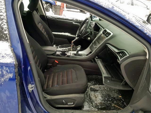 3FA6P0HD5FR263287 - 2015 FORD FUSION SE BLUE photo 5