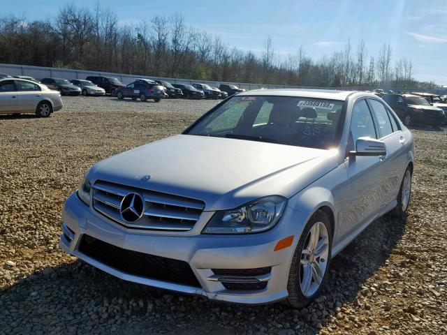 WDDGF4HB0DR289866 - 2013 MERCEDES-BENZ C 250 SILVER photo 2