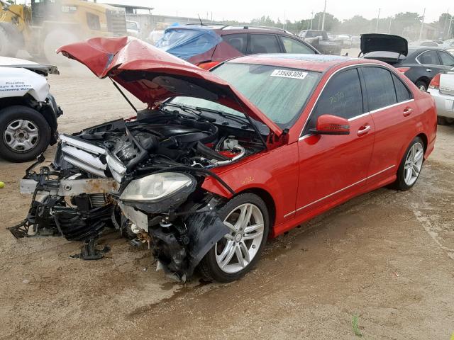 WDDGF4HB0DR286594 - 2013 MERCEDES-BENZ C 250 RED photo 2