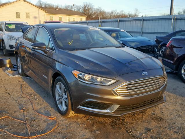 3FA6P0LU5JR270840 - 2018 FORD FUSION SE GRAY photo 1