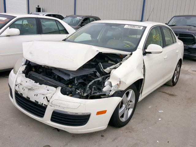 3VWEF71K47M153286 - 2007 VOLKSWAGEN JETTA WOLF WHITE photo 2