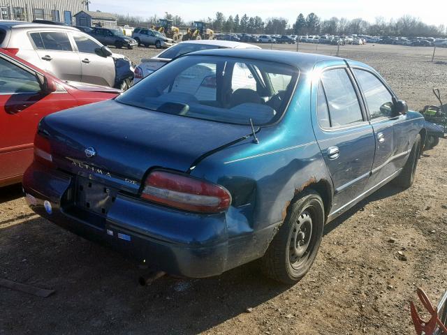 1N4BU31DXTC144955 - 1996 NISSAN ALTIMA XE BLUE photo 4