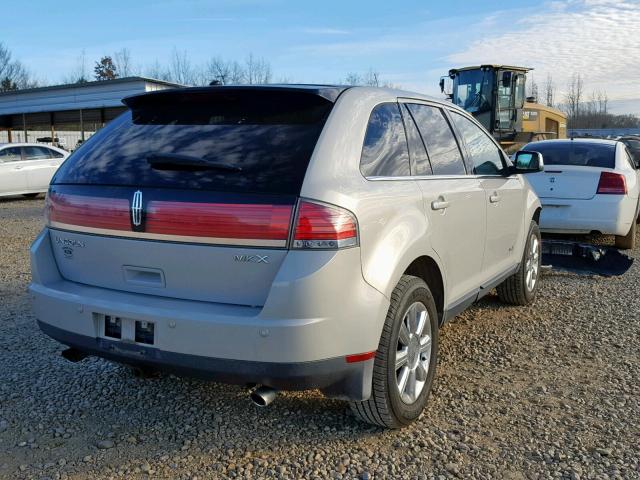 2LMDU68C57BJ07741 - 2007 LINCOLN MKX GOLD photo 4