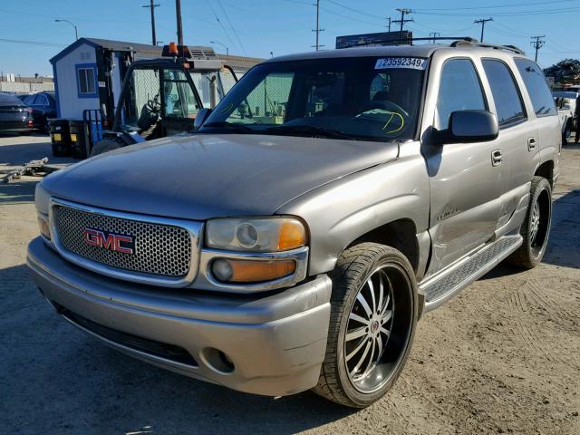 1GKEK63U21J182706 - 2001 GMC DENALI GOLD photo 2