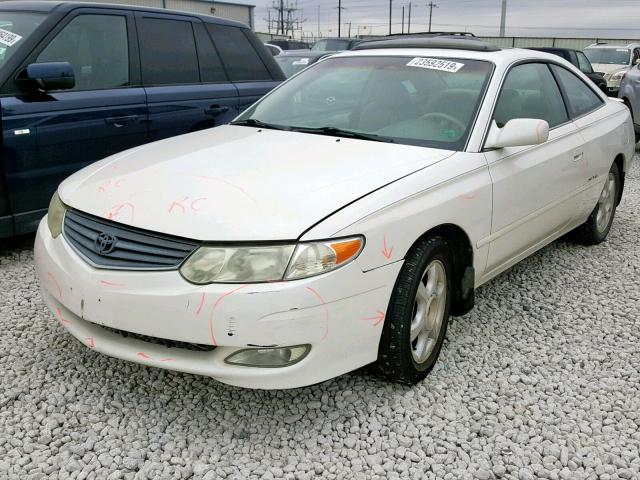 2T1CF22P22C566106 - 2002 TOYOTA CAMRY SOLA WHITE photo 2