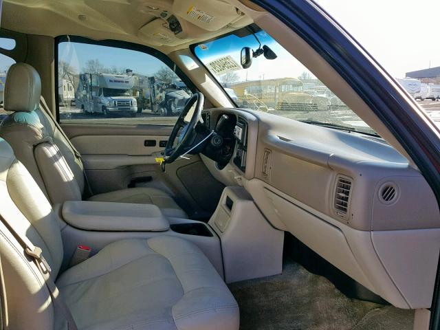 1GNFK16Z32J338769 - 2002 CHEVROLET SUBURBAN K MAROON photo 5