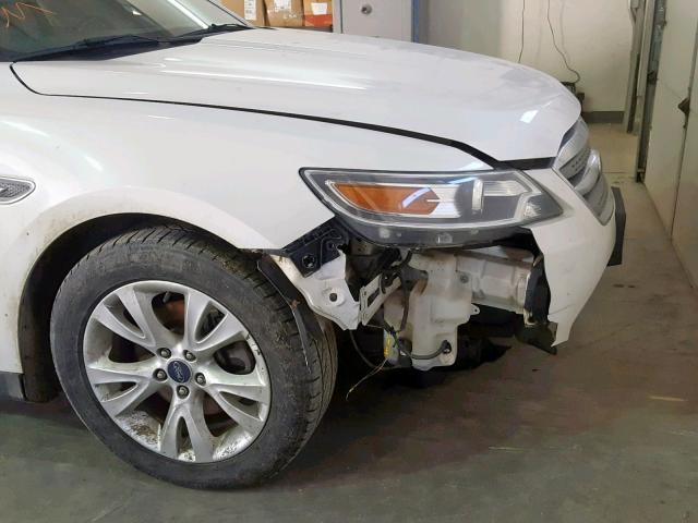 1FAHP2EW9CG135213 - 2012 FORD TAURUS SEL WHITE photo 9