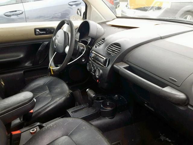 3VWCK21C31M472197 - 2001 VOLKSWAGEN NEW BEETLE Gold Foto 5