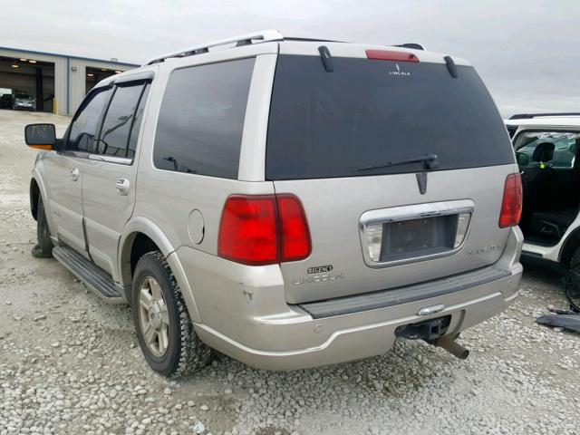 5LMFU27R53LJ04803 - 2003 LINCOLN NAVIGATOR 银色 照片 3