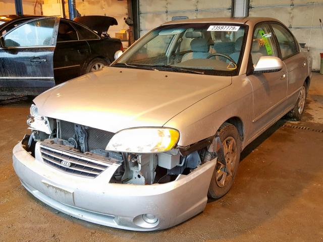 KNAFB121425202777 - 2002 KIA SPECTRA BA GRAY photo 2