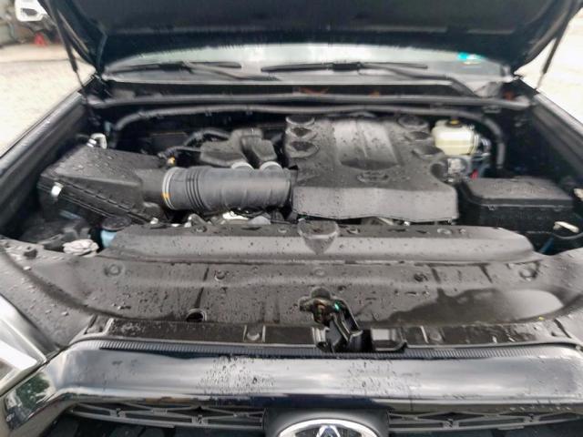 JTEBU5JR0H5463337 - 2017 TOYOTA 4RUNNER SR 黑色 照片 6