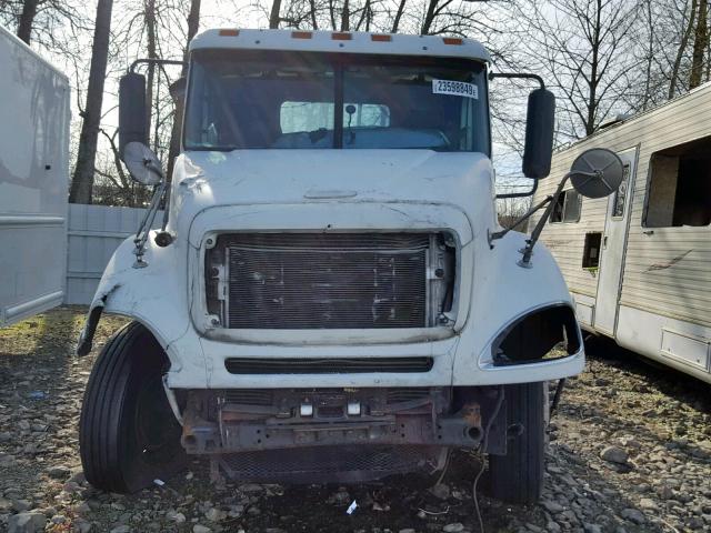 1FUJA6CK98DZ66328 - 2008 FREIGHTLINER CONVENTION WHITE photo 9