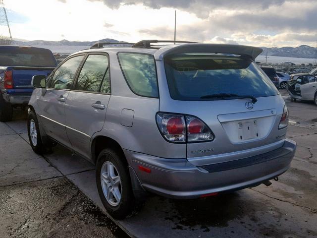 JTJHF10UX20273215 - 2002 LEXUS RX 300 SILVER photo 3