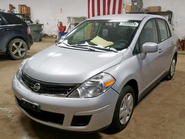 3N1BC1AP9BL380711 - 2011 NISSAN VERSA S SILVER photo 2