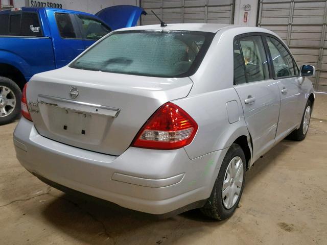 3N1BC1AP9BL380711 - 2011 NISSAN VERSA S SILVER photo 4