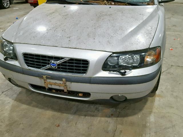 YV1RH59H642337914 - 2004 VOLVO S60 2.5T SILVER photo 10