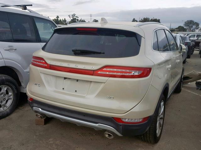 5LMCJ2C94JUL29271 - 2018 LINCOLN MKC SELECT BEIGE photo 4