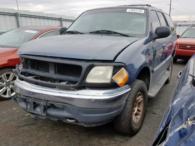 1FMPU16LX1LB41177 - 2001 FORD EXPEDITION BLUE photo 2