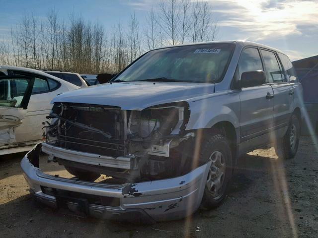 2HKYF18155H503974 - 2005 HONDA PILOT LX SILVER photo 2