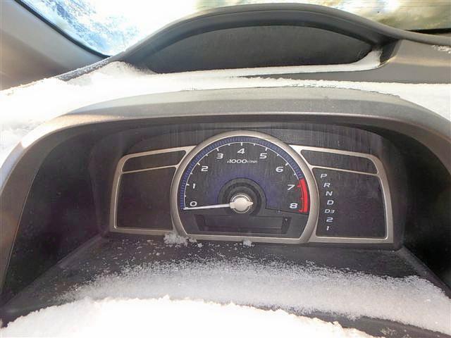 2HGFA16297H002200 - 2007 HONDA CIVIC DX SILVER photo 8